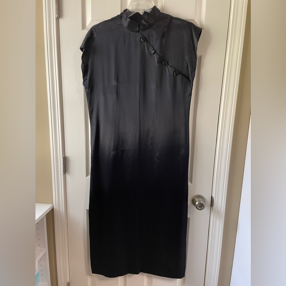 Black sleeveless oriental style long dress